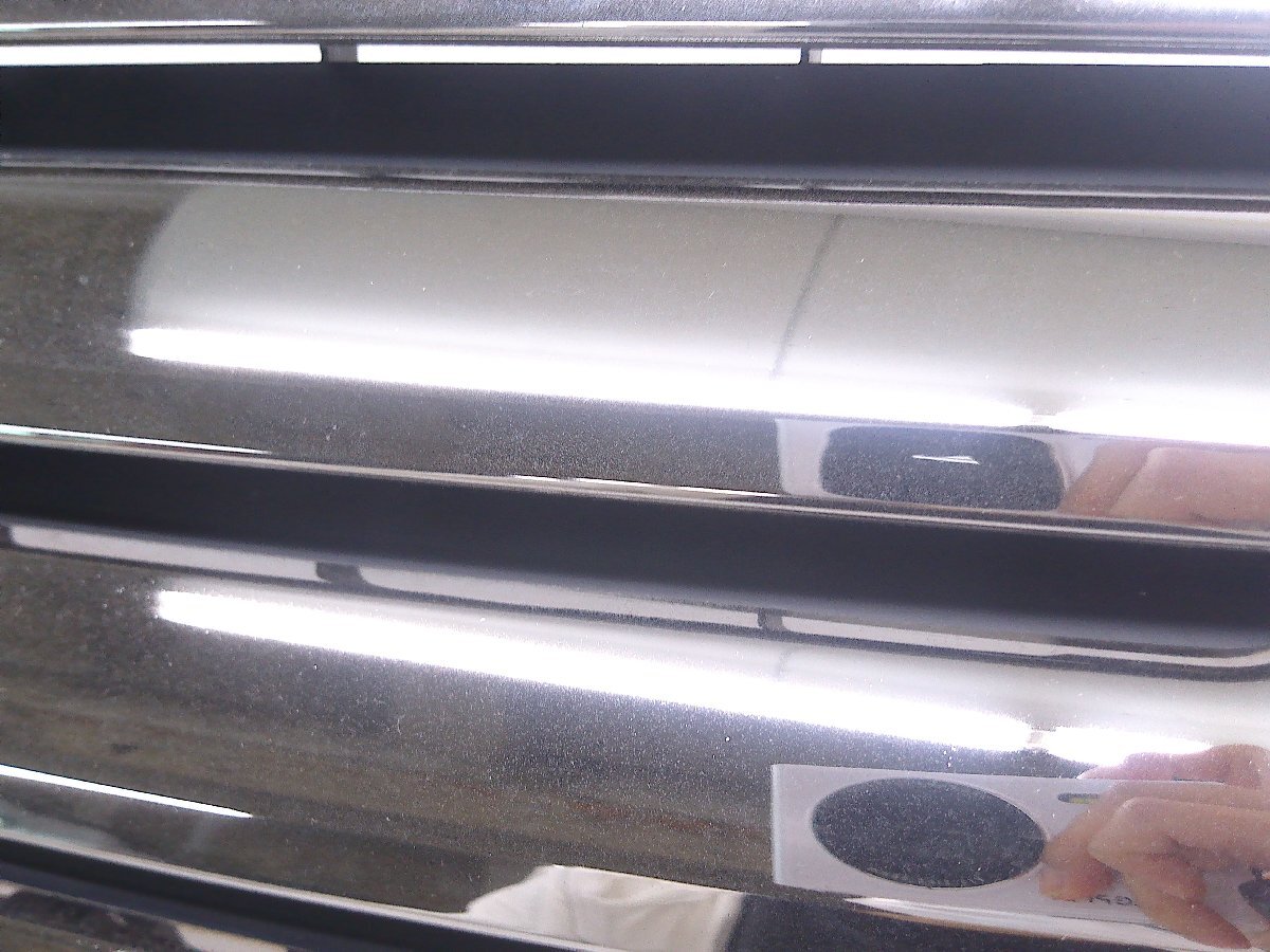 N-BOX カスタム JF1/JF2 フロントグリル/75101-TY0-N010-M1 中古品[H215-FG1634]_画像9