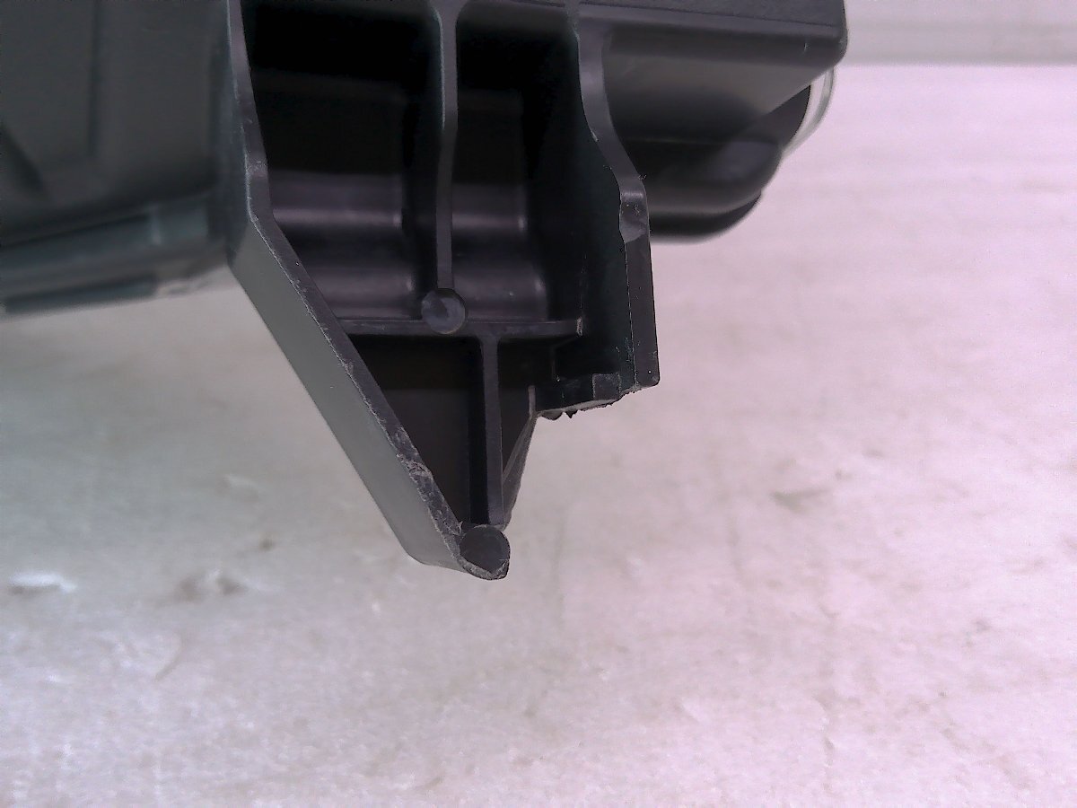 デリカD:5 CV1W 後期 右 ヘッドライト LED/KOITO 100-67120/8301D168 中古品[H232-HB3475]_画像6