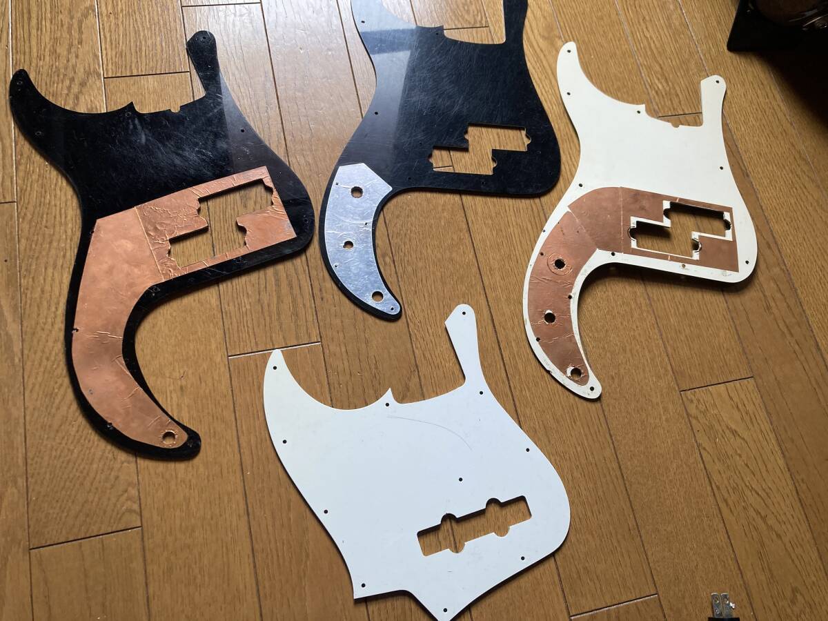 Fender系 ピックガード4枚セット｜PB用3・JB用1 中古 プレシジョン ジャズベース_画像2