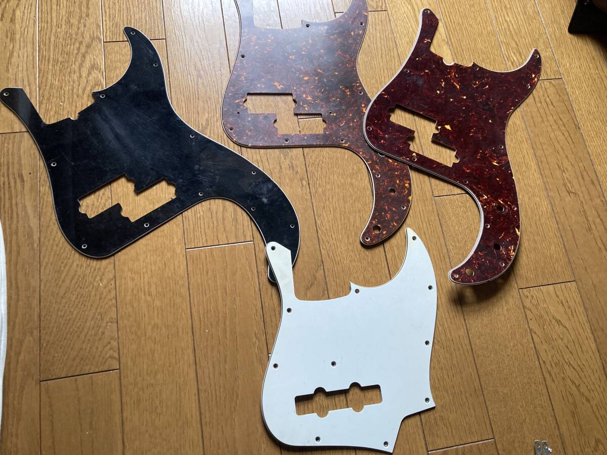 Fender系 ピックガード4枚セット｜PB用3・JB用1 中古 プレシジョン ジャズベース_画像1