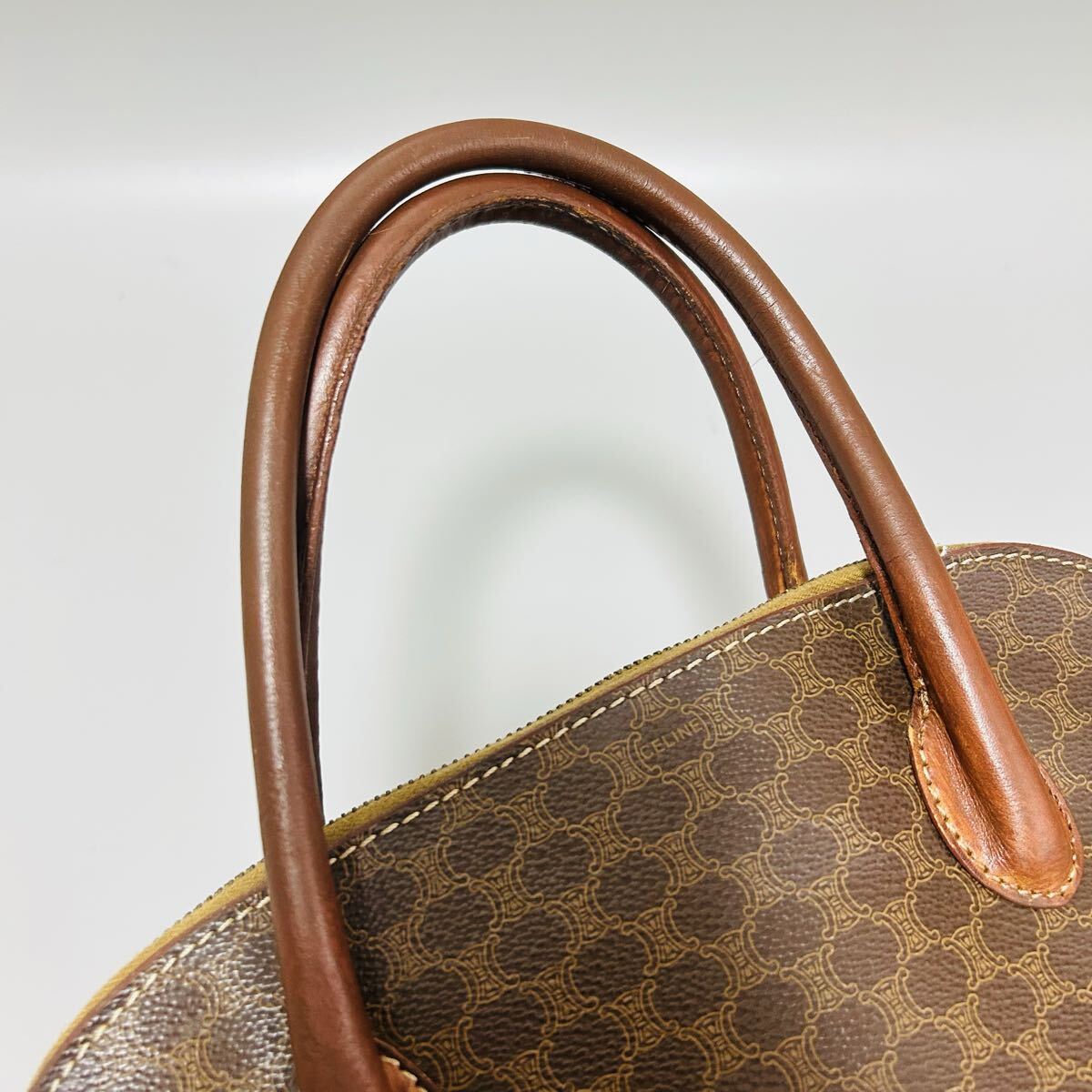 1円 CELINE セリーヌ マカダム柄 PVC ×レザーハンドバッグ ショルダーバッグ 2wayトップハンドル ロゴ レディース ゴールド正規品本物_画像7