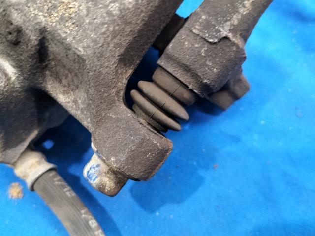 ミニキャブ GBD-U62V 左Fキャリパー CDハイルーフ W37 4605A999_画像6