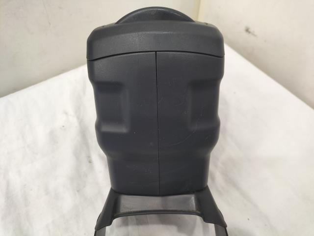 KSP90 トヨタ ヴィッツ B Sエディション 平成22年 純正 OP センターコンソール アームレスト 小物入れ ドリンクホルダー_画像4