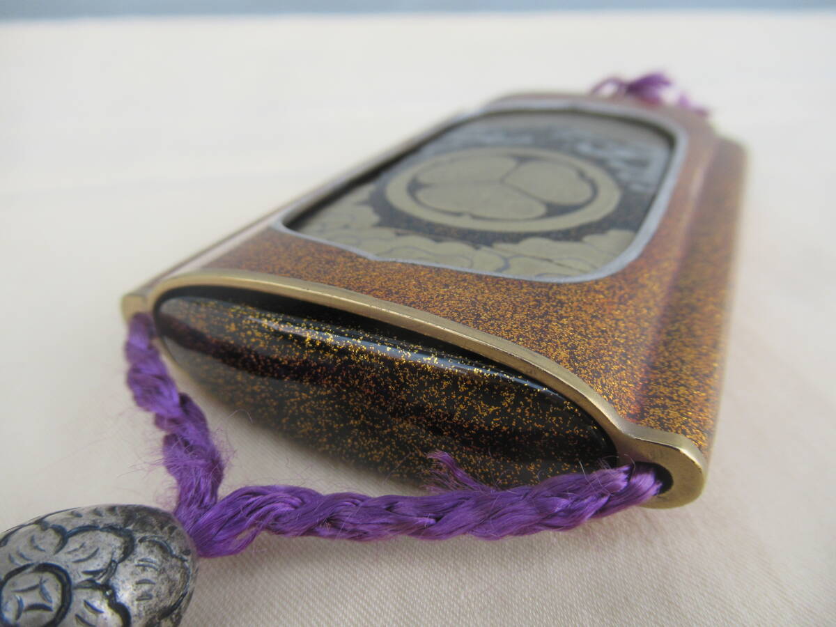 #.. металлический . netsuke золотой серебряный .. кейс для печати золотой лакировка груша земля ..# мушкет .-24