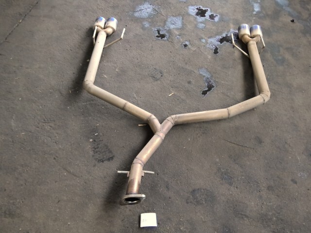 クラウン DBA-GRS181 Rマフラー 個人宅不可同梱不可 即決品_画像1