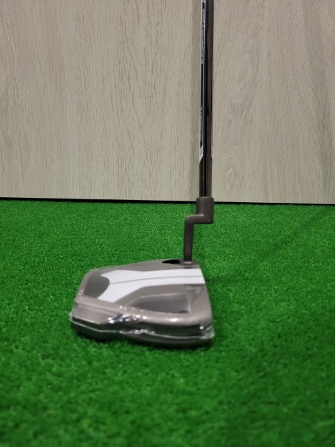 新品★テーラーメイド★ＳＰＩＤＥＲ ＴＯＵＲ Ｘ ＧＵＮＭＥＴＡＬ（スパイダーツアーＸ　ガンメタル）Ｘ１　パター★CRANK NECK★３４_画像3