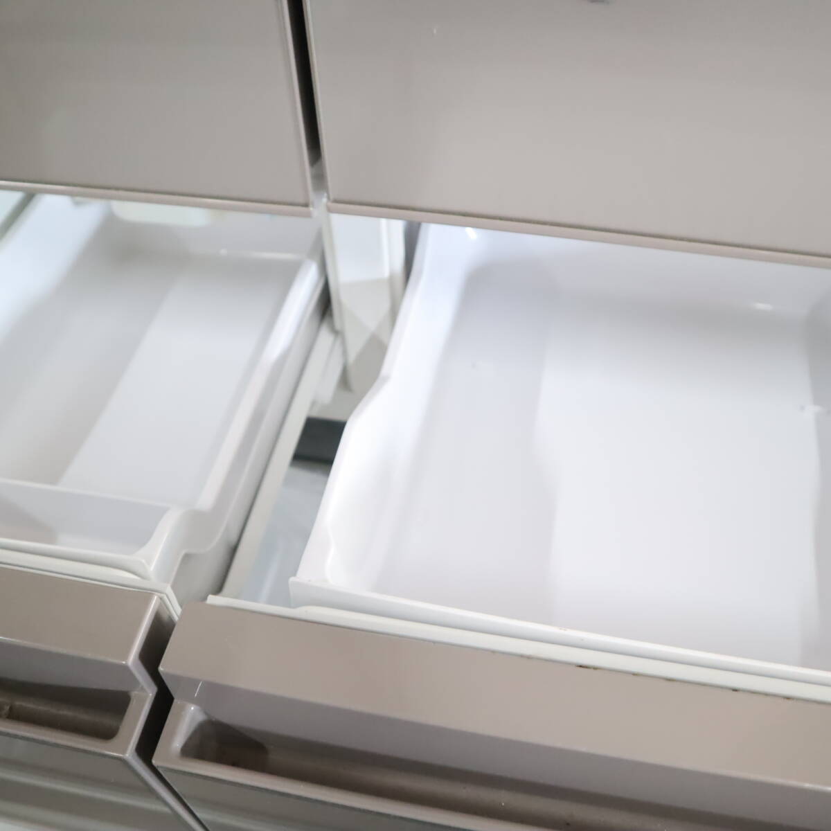 日立 冷蔵庫 475L 6ドア フレンチドア 真空チルド R-XG4800G XN クリスタルシャンパン 大容量 自動製氷 省エネ HITACHI XGシリーズ B88_画像3