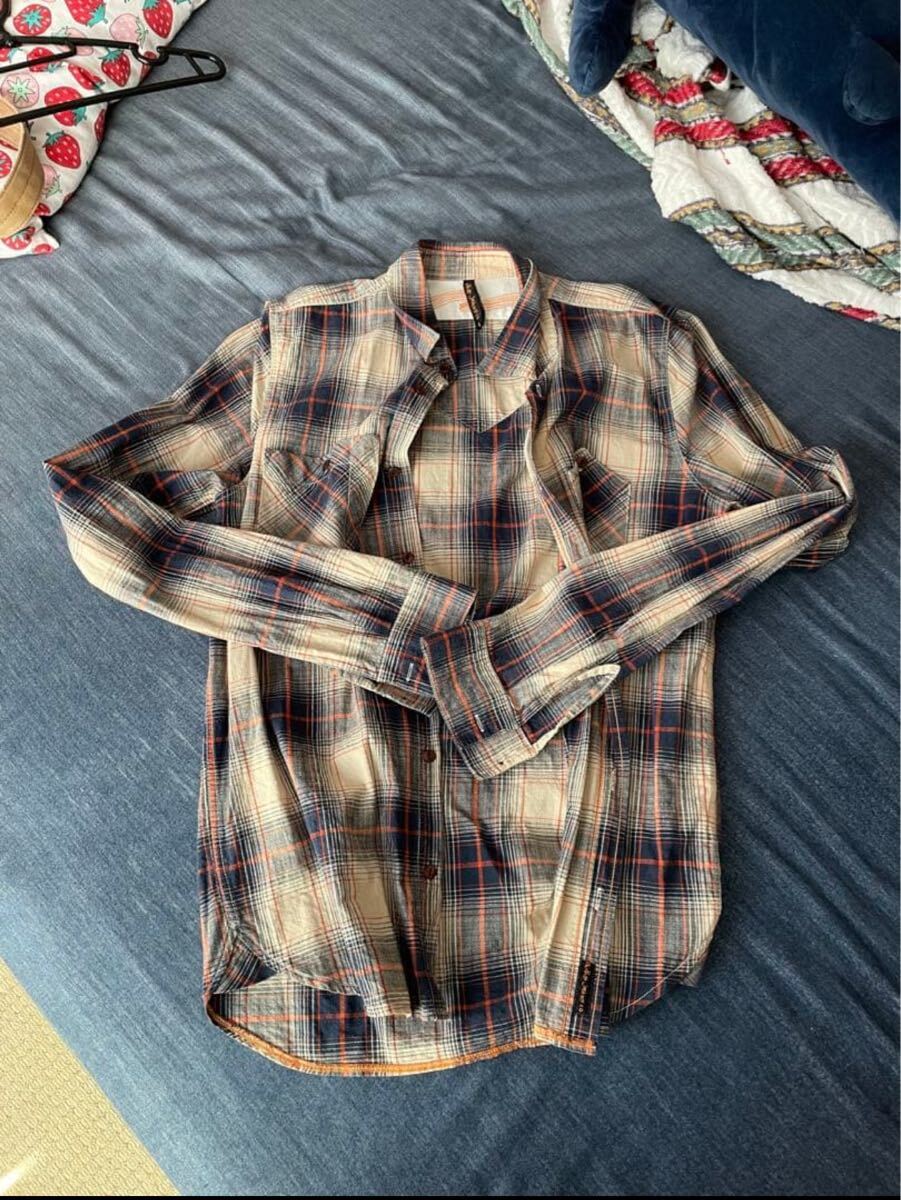 nudie JeAns co シャツ　S_画像1