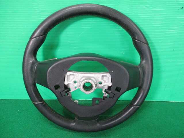 L375S　タント　ダイハツ　momoハンドル/ステアリング【ホーンテストＯＫ】即決！_画像8