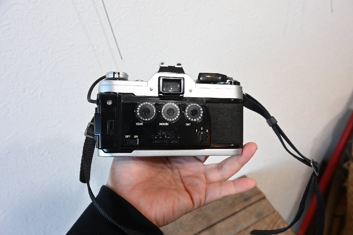 ○CANON/キヤノンAE-1 一眼レフカメラ 2台まとめて データバックA付 28mmf2.8 古道具のgplus広島 2511k_画像9