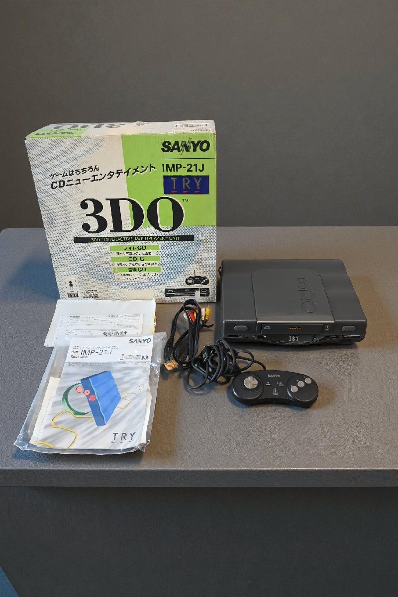 ○SANYO 3DO IMP-21J本体箱付きインタラクティブマルチプレーヤーユニット古道具のgplus広島2511ｋ_画像1