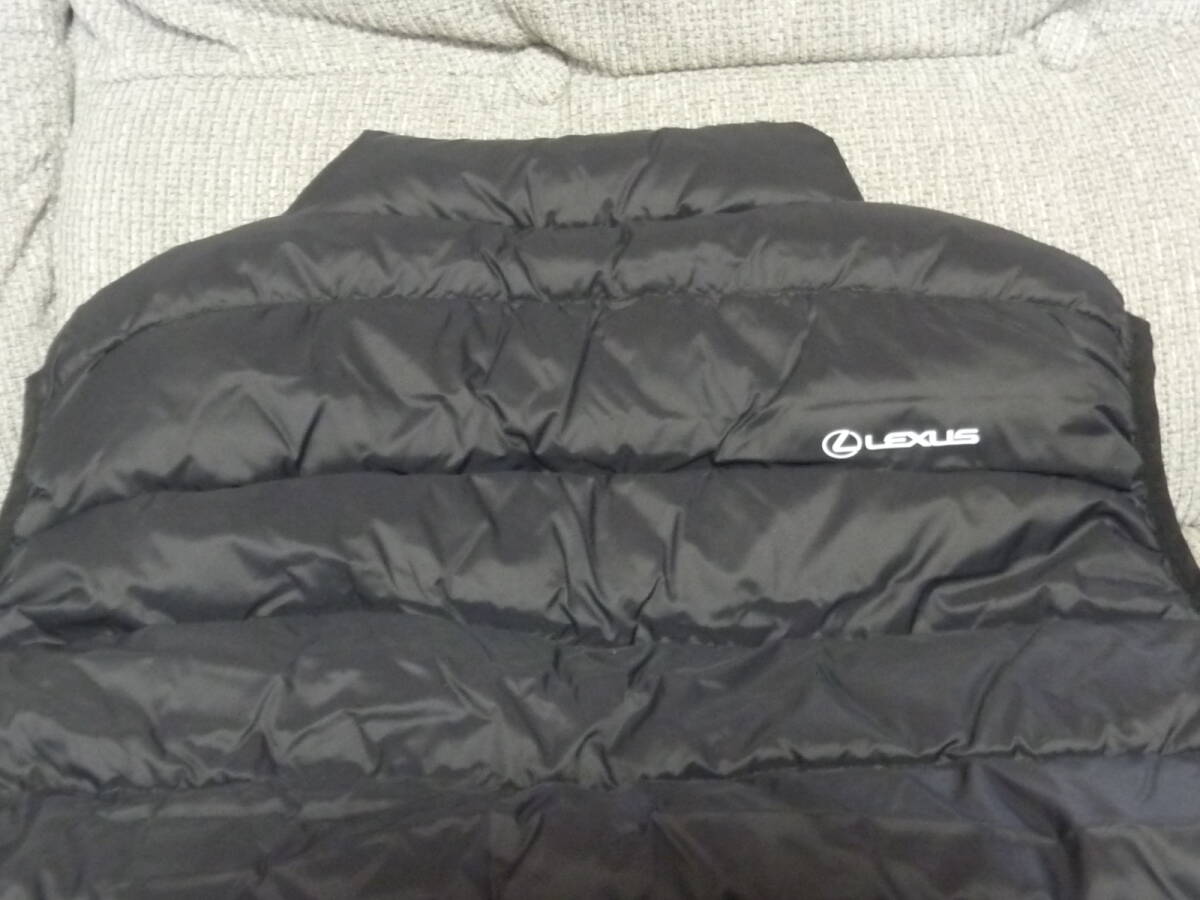 ★☆ 【未使用】レクサス LEXUS ライトダウンベスト　ブラック　メンズLサイズ　 ☆★_画像3