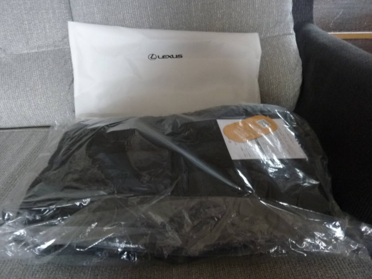 ★☆ 【未使用】レクサス LEXUS ライトダウンベスト　ブラック　メンズLサイズ　 ☆★_画像8
