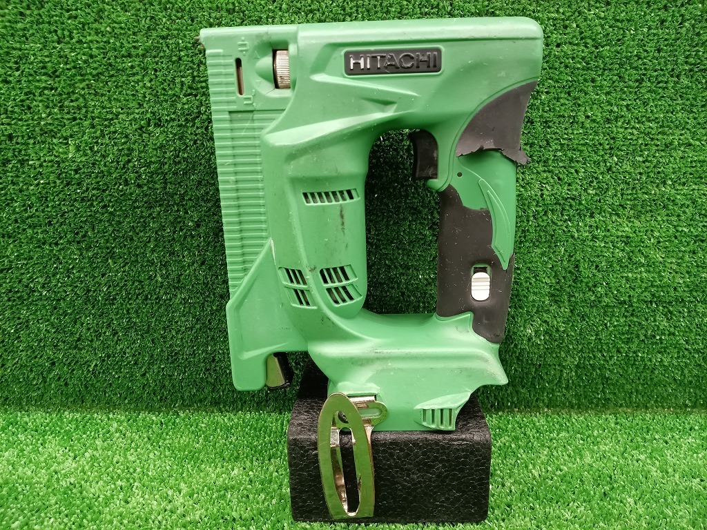 中古品 Hitachi koki 日立工機 18V 13mm コードレスタッカ N18DSL (NK) ケース付き_画像2