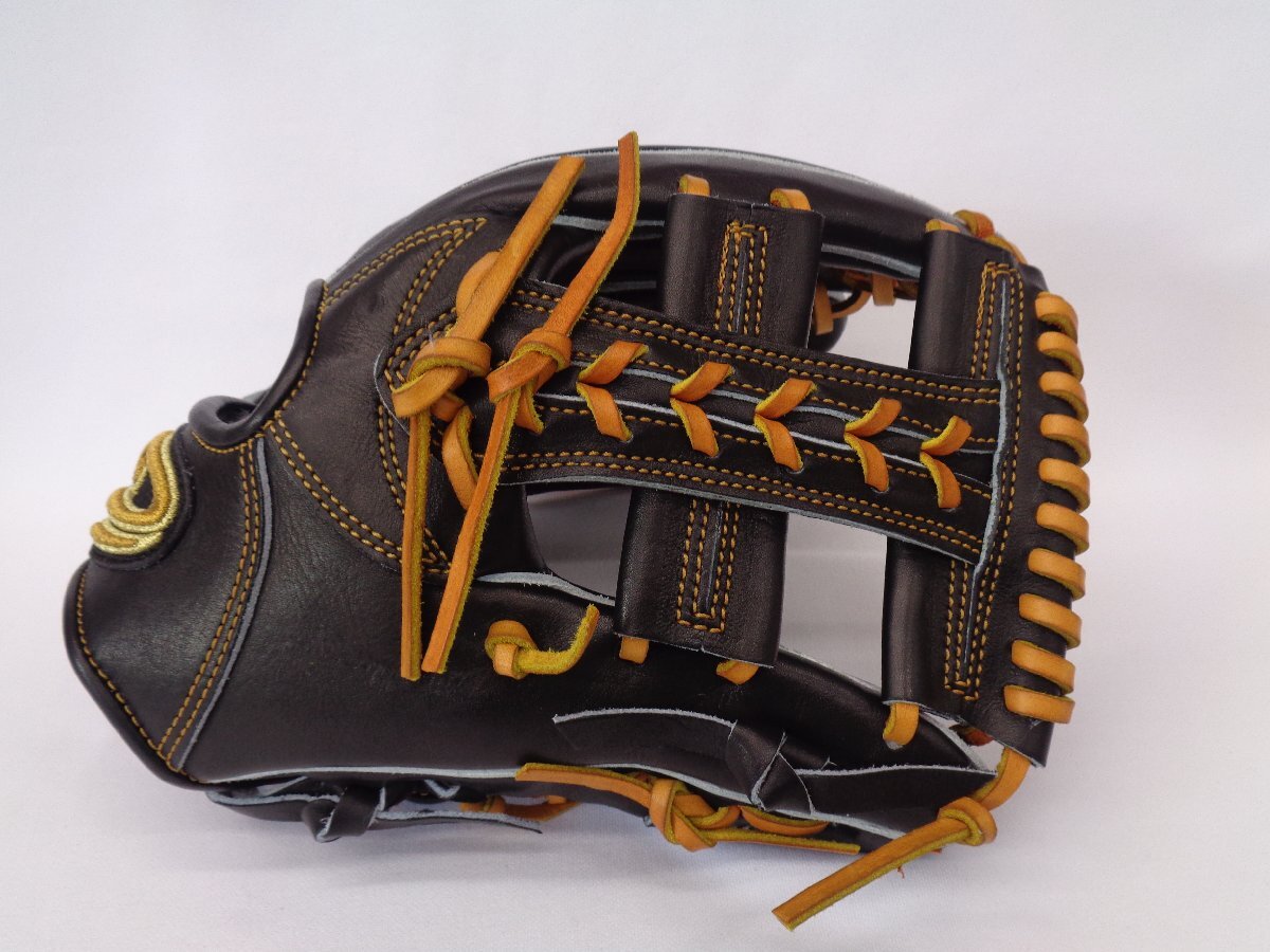 D-Quest для бейсбола внутри . рука правый . для