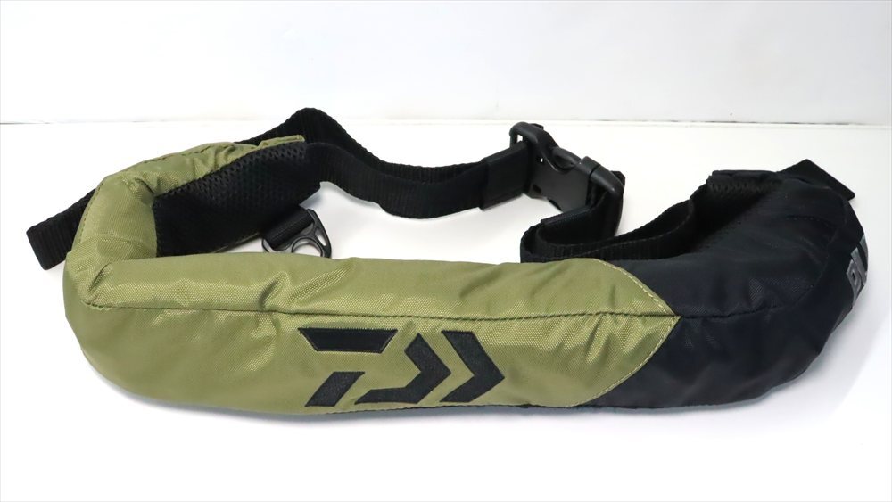 ダイワ ライフジャケット DF-2709 中古品!! ウエストタイプ タイプA カートリッジ 期限切 DAIWA 桜マーク 自動膨張式 A5465_画像1