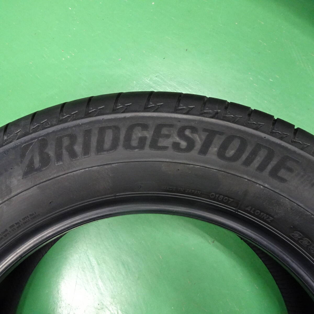 ★2025年1月納車・送料5280円～ 新車外し ブリヂストン ALENZA 225/65R17 ハリアー / RAV4 純正タイヤ 4本セット エクストレイル CX-5 CX-8_画像7