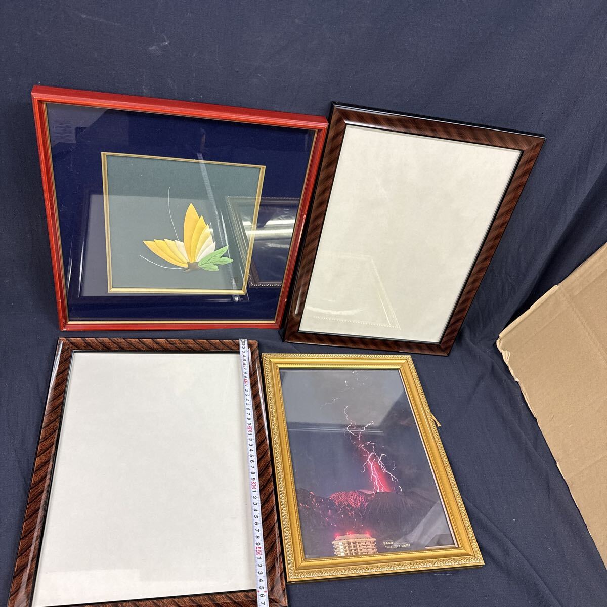 ◆中古 額縁 まとめ売り 18点セット 賞状 絵画 ポスター 色紙 パズル 木製 アート フレーム 壁掛 インテリア 和風 レトロ 飾り 286-70_画像9