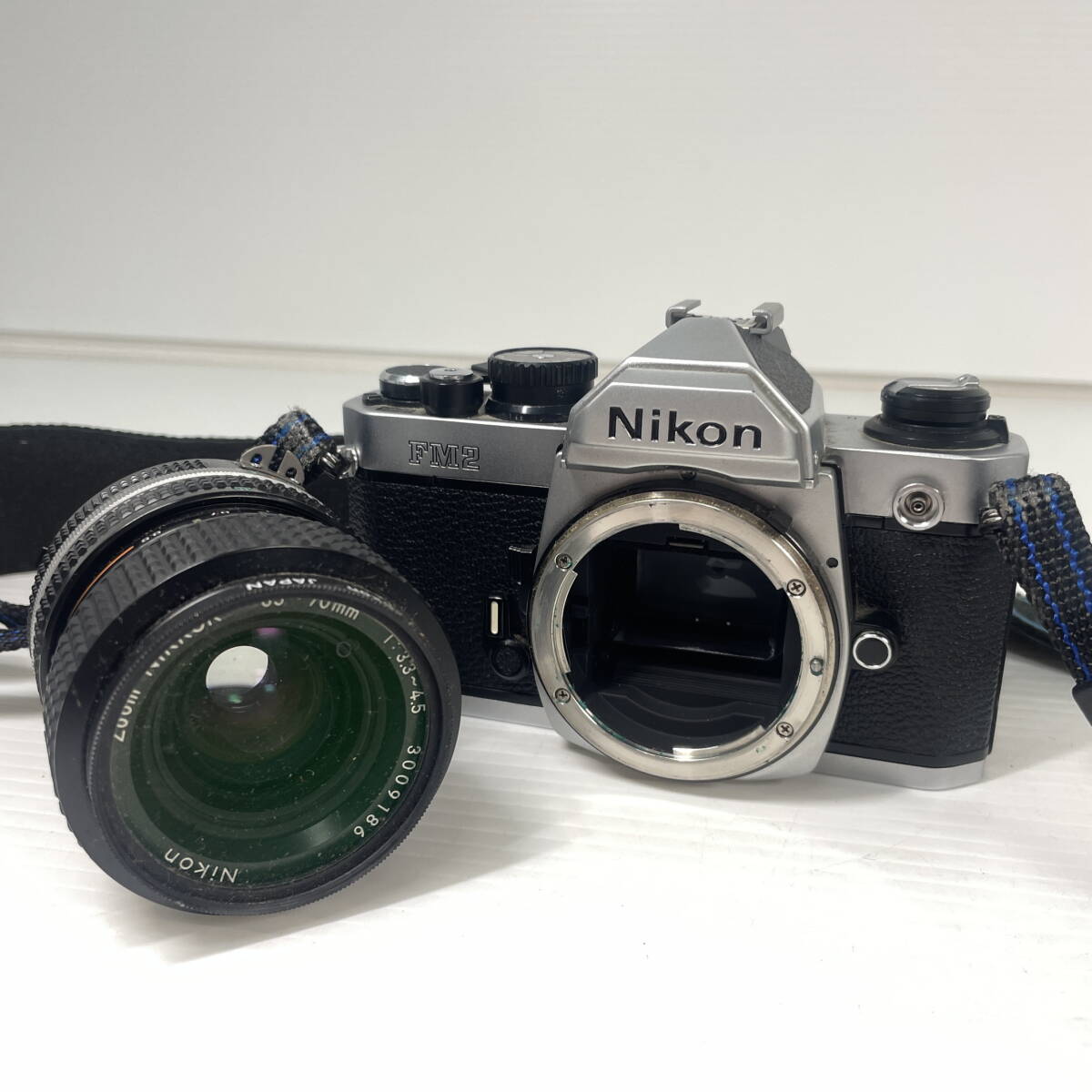 2511M1608 Nikon Nikon пленочный фотоаппарат New FM2 серебряный корпус / линзы Zoom-NIKKOR 35~70mm 1:3.3~4.5 электризация проверка settled 