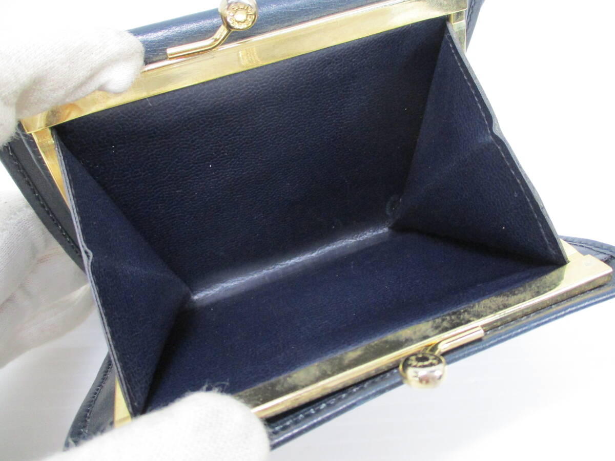 2510M4118 CELINE セリーヌ がま口 二つ折り財布 レザー ネイビー_画像10