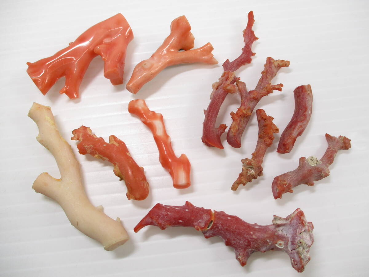 2511M2005.. коралл ветка коралл . дерево камни не в изделии разрозненный / брошь и т.п. полная масса примерно 75g