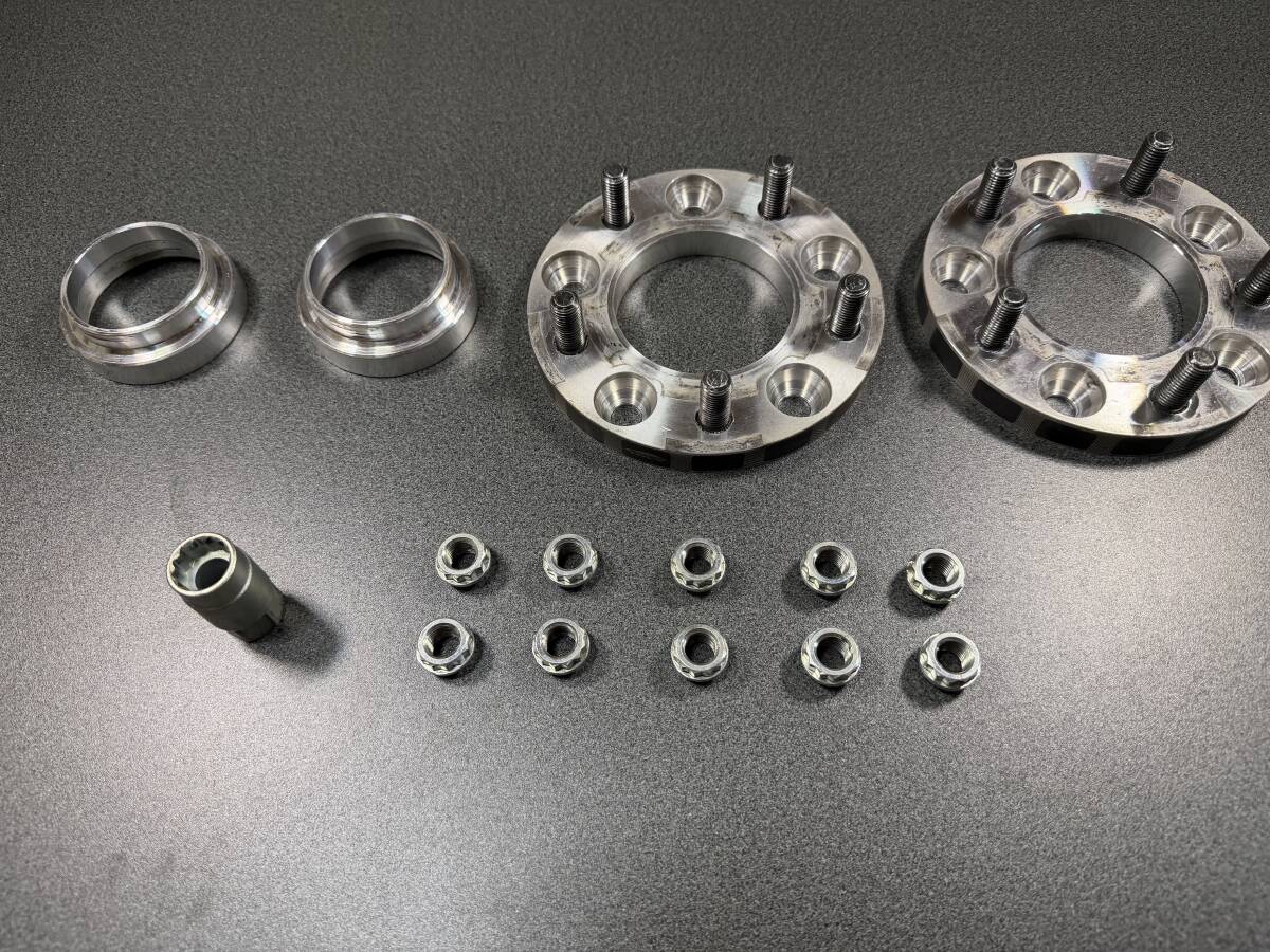 KYO-EI製15mm厚ワイドトレッドスペーサー トヨタ車用5H-114.3 NAPAC規格取得品 クロモリスタッド_画像1