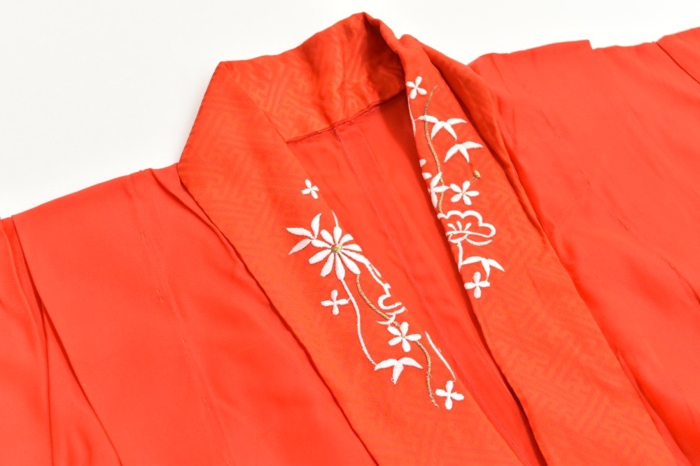 1円 長襦袢 女の子 化繊 刺繍半衿付 赤色 身丈95㎝ 同梱可 【着物ひととき】 51053_画像5