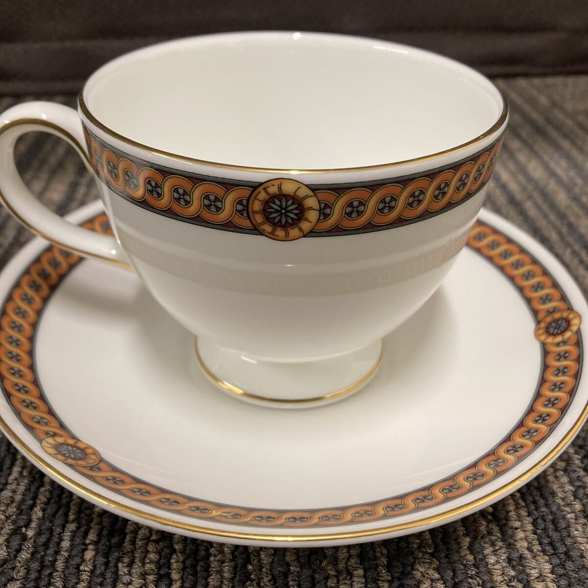 2客セットWEDGWOOD ウェッジウッド カップ ソーサー ティーカップ 金彩 洋食器　コモドアカップ_画像3