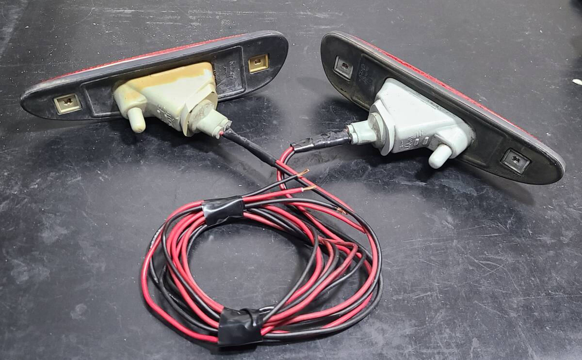 マツダ RX-7 FD3S リア サイドマーカーレンズ 左右セット_画像5