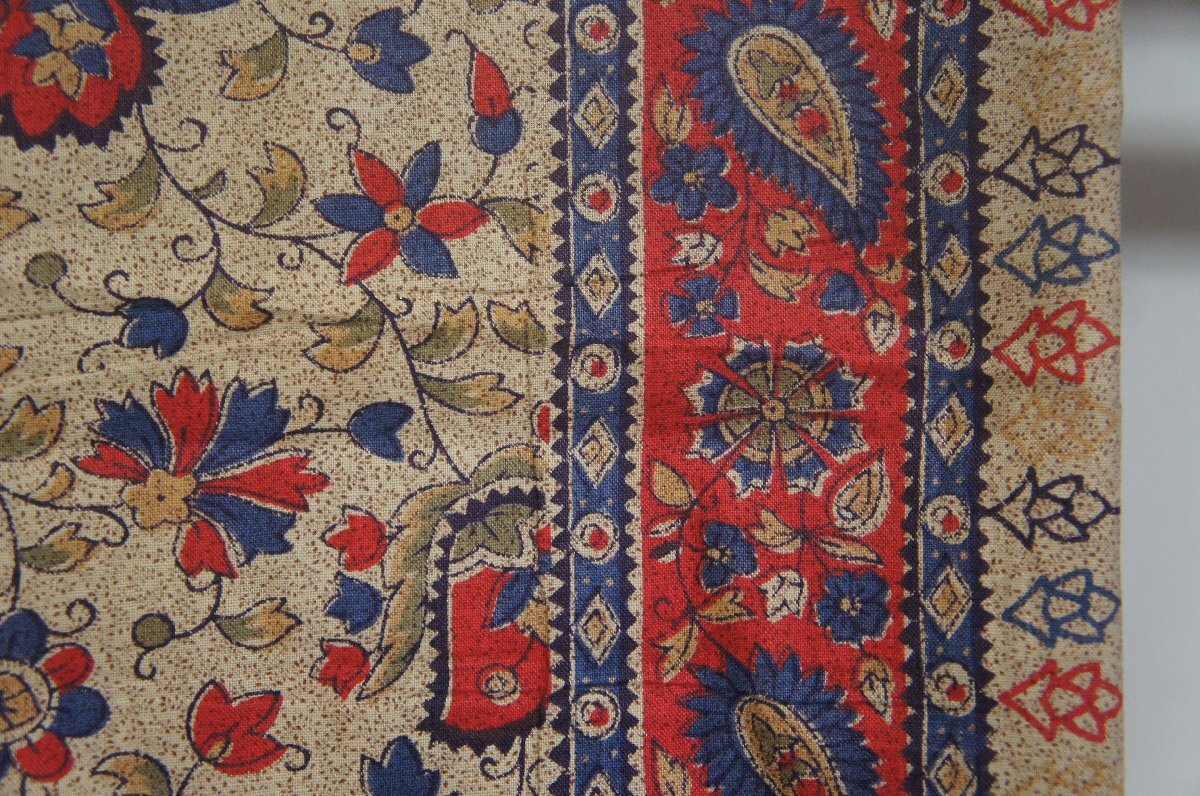 木綿インドバティックベージュ色地小花ペイズリー模様生地材料用[E16612]_画像4