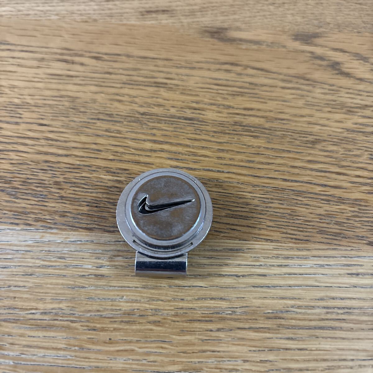 ナイキゴルフ　クリップマーカー　シルバーカラー　送料込_画像1