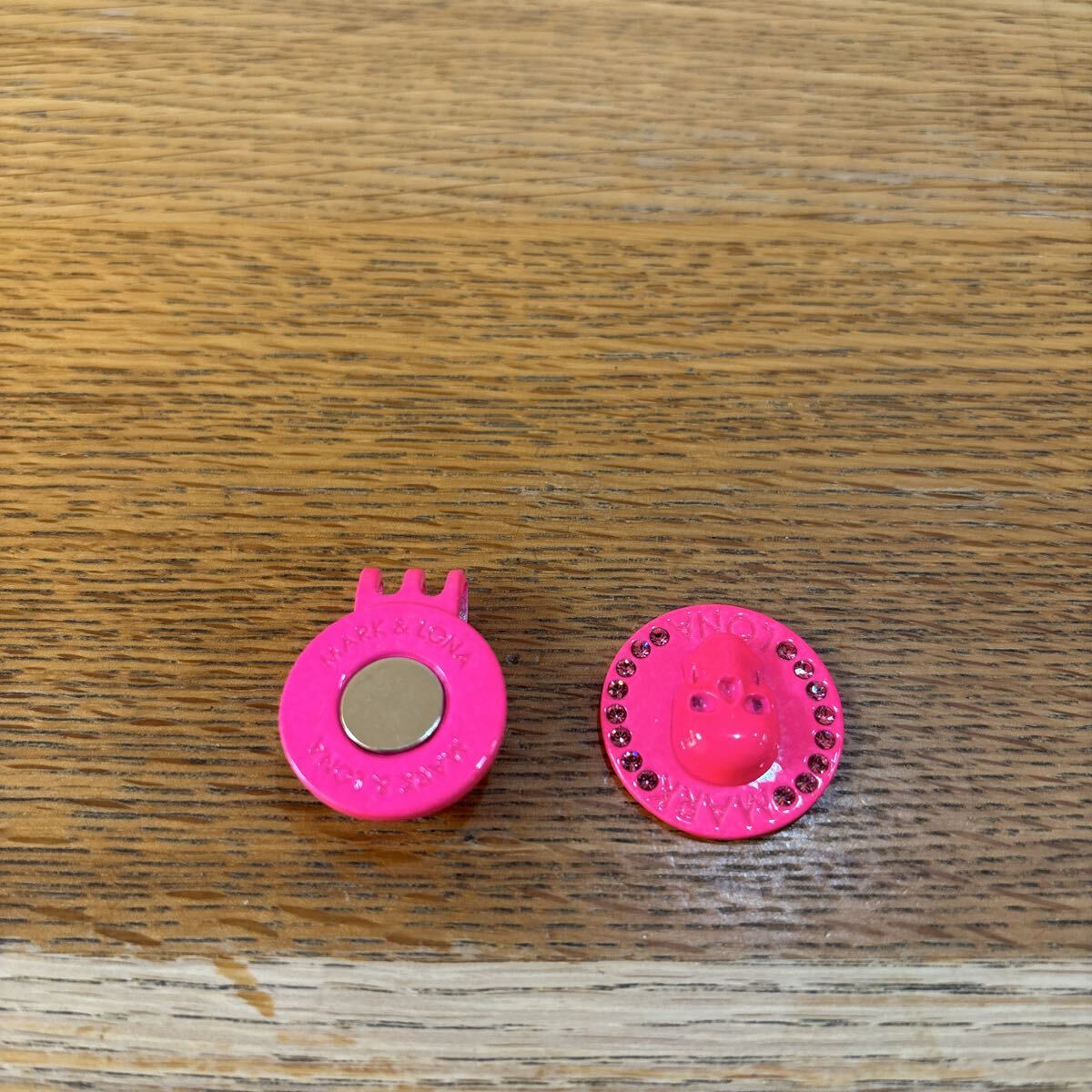 マークアンドロナ　ゴルフ　クリップマーカー　ピンク　美品　送料込_画像4