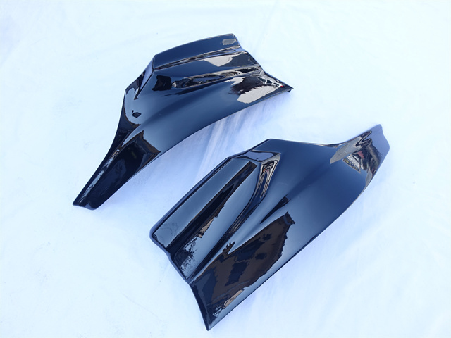 商品製造工場紹介動画付き ホンダ ジェイドＪＡＤＥ ＦＲ４・ＦＲ5系 オプションタイプ リア アンダー エアロ 左右 光沢 黒 塗装済み_画像2