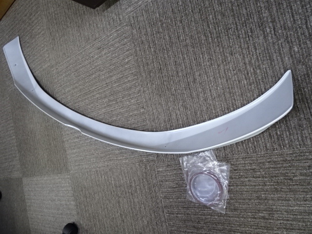 商品製造工場紹介動画付 未使用 レヴォーグ VM4 VMG ウエスト スポイラー ゲートスポイラー ミドル クリスタルホワイト パール K1X 塗装 _画像10