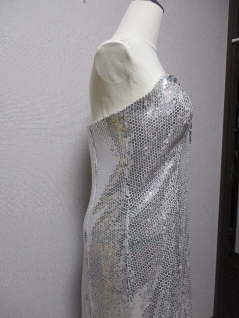 社交ダンス　　GK　GracaKarin　グレーにシルバー総スパン★ビジュー付きドレス_画像4