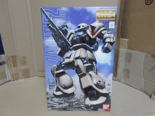 1/100 MG MS-06F-2 ザクⅡ　F2型　連邦軍仕様_画像1