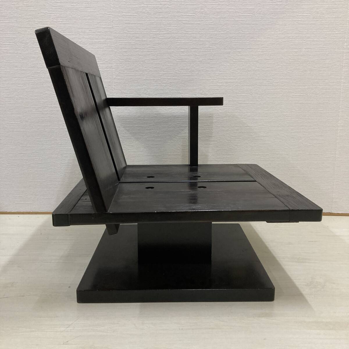 現代和具 松岡漆工 回転式 座椅子 ワンアーム ロータイプ 和モダン チェア 椅子 2脚セット NOBUYA MATSUOKA_画像5