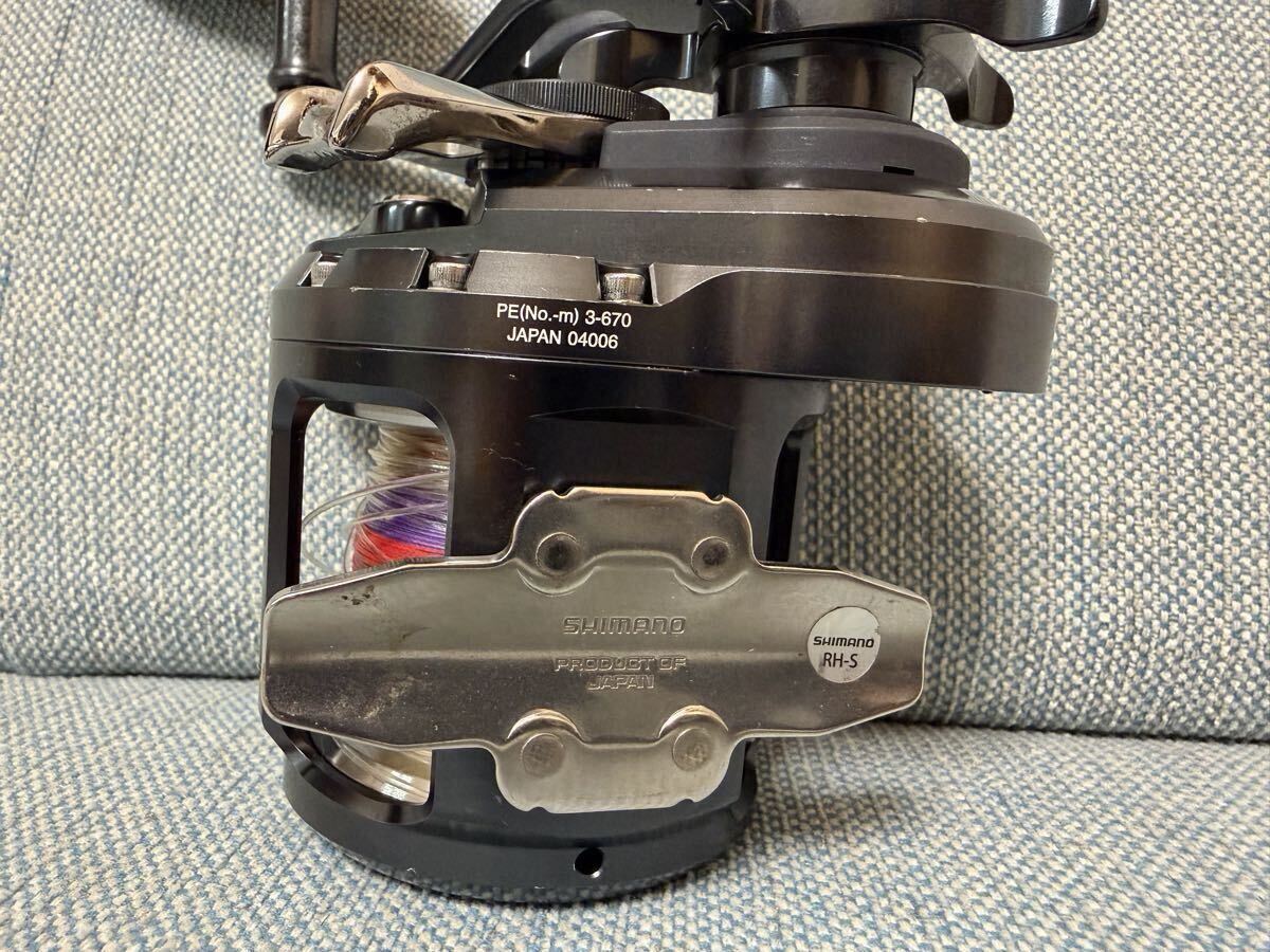 OCEA JIGGER オシアジガー　3000HG F Custom エフ カスタム SHIMANO シマノ ベイトリール 右巻き 右ハンドル_画像6