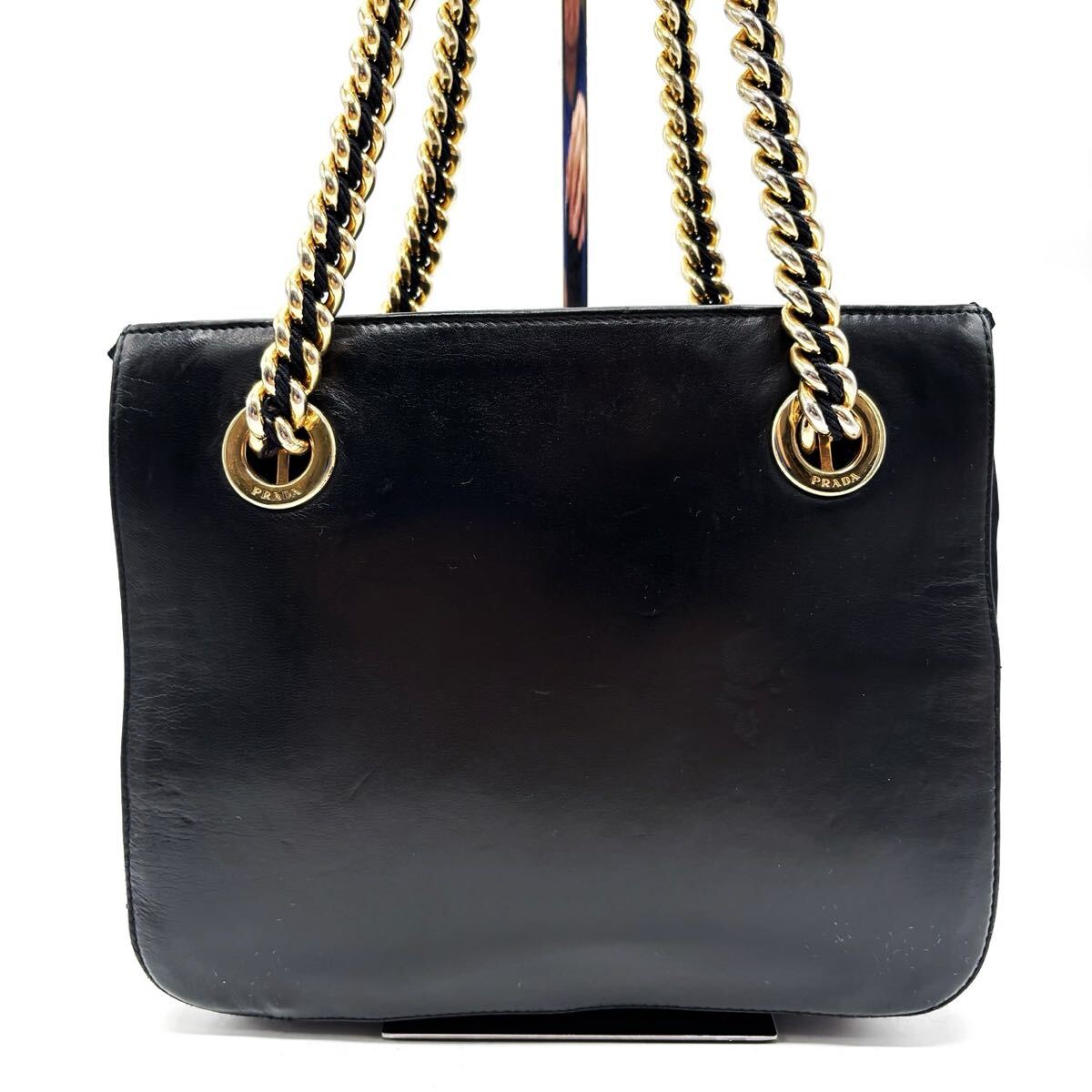 1 иен [ первоклассный ]PRADA Prada сумка на плечо большая сумка цепь Logo type вдавлено . Gold металлические принадлежности нейлон овчина женский плечо .. белый бирка 