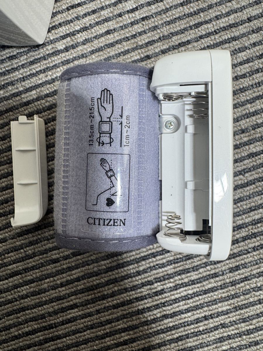 CITIZEN* запястье тип тонометр *CH-650F/ мобильный тонометр / простой измерение / автоматика измерение тонометр / белый / Citizen электризация 0 рабочее состояние подтверждено текущее состояние товар 