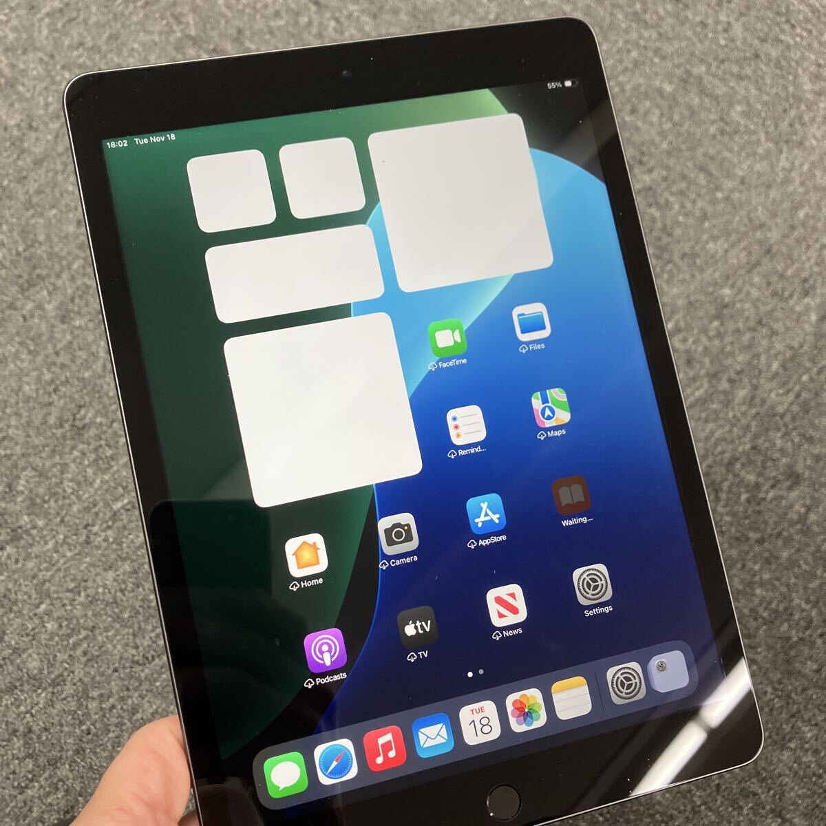 iPad 9th 64GB Wi-Fi D-091