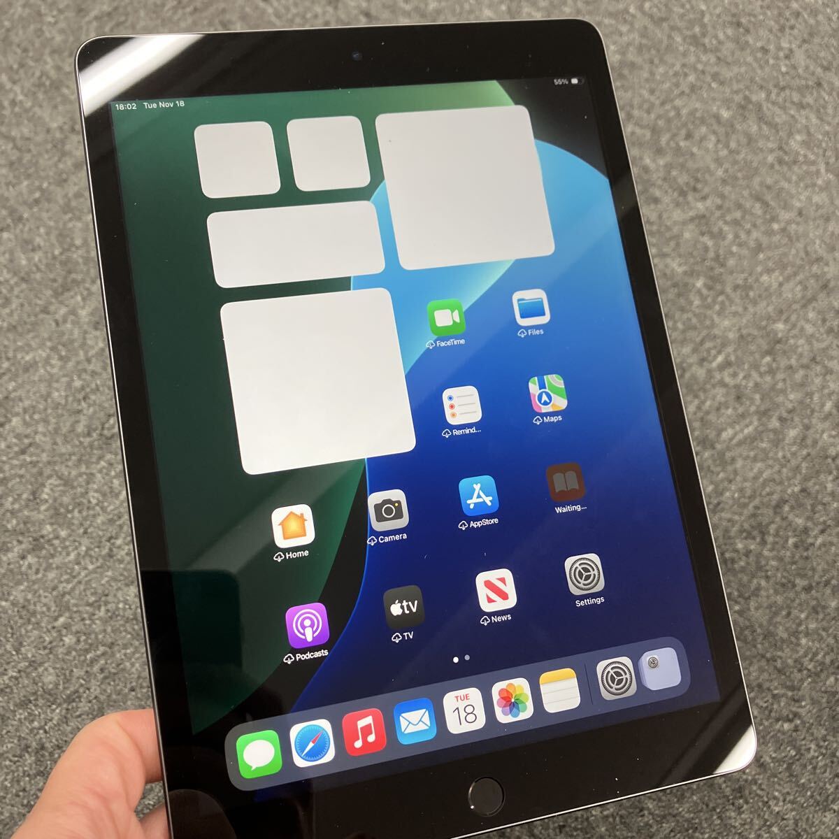 iPad 9th 64GB Wi-Fi D-091