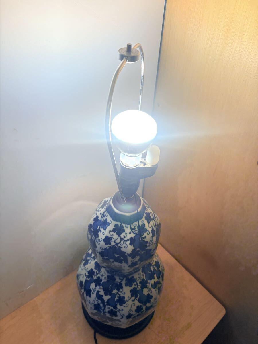 テーブルランプ 陶器製ブルー&ホワイト ひょうたん形 ランプスタンド_画像6
