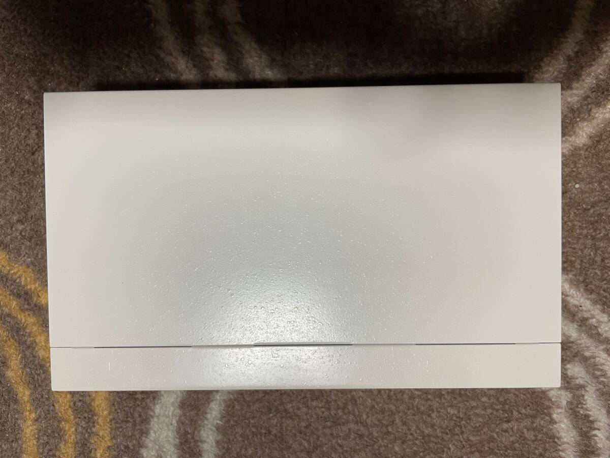 【美品・ワンオーナー品】BUFFALO バッファロー★ギガスイッチングハブ★5ポート★LSW3-GT-5NS　ホワイト【全ポート通信確認済】_画像4