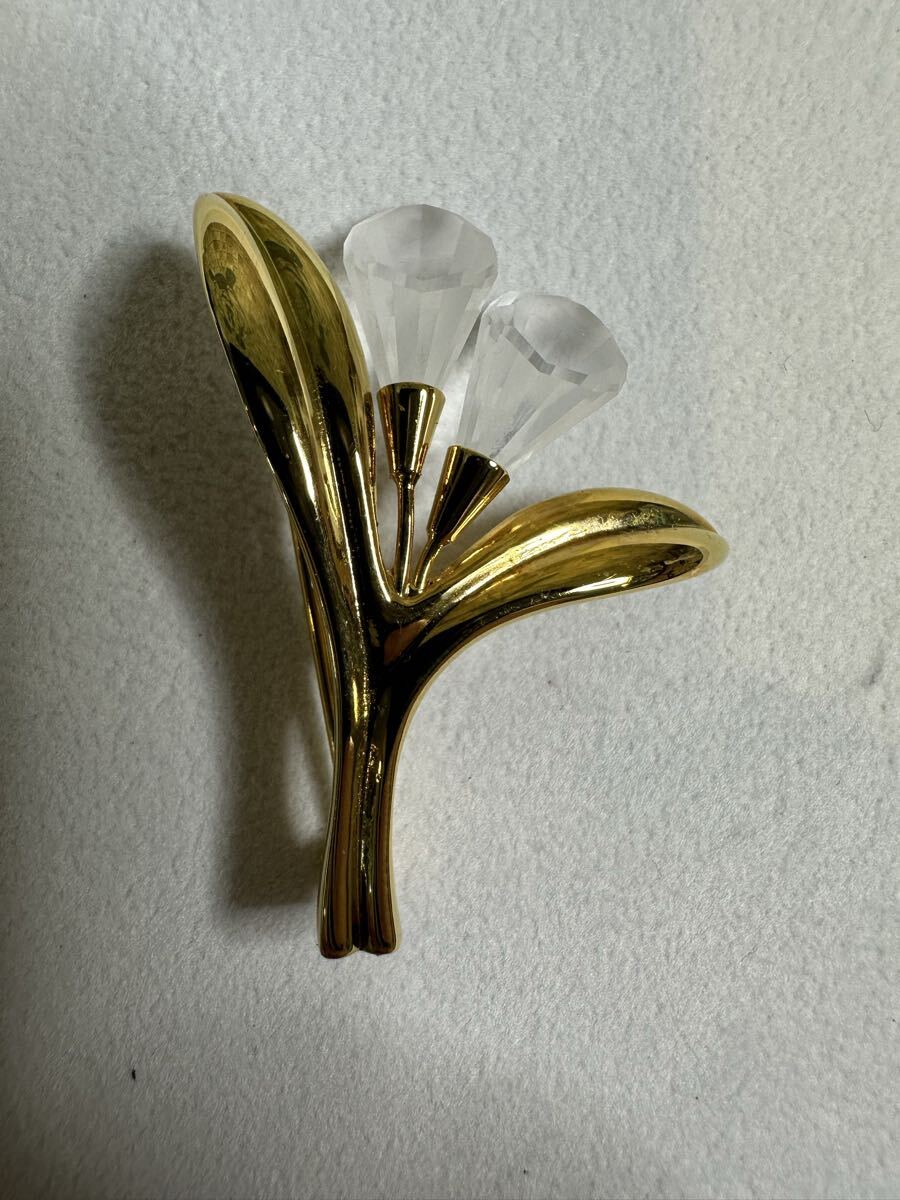[ коробка есть ]SWAROVSKI Swarovski брошь crystal память z аксессуары цвет Lilly 1 иен ~[24-2.IMP]