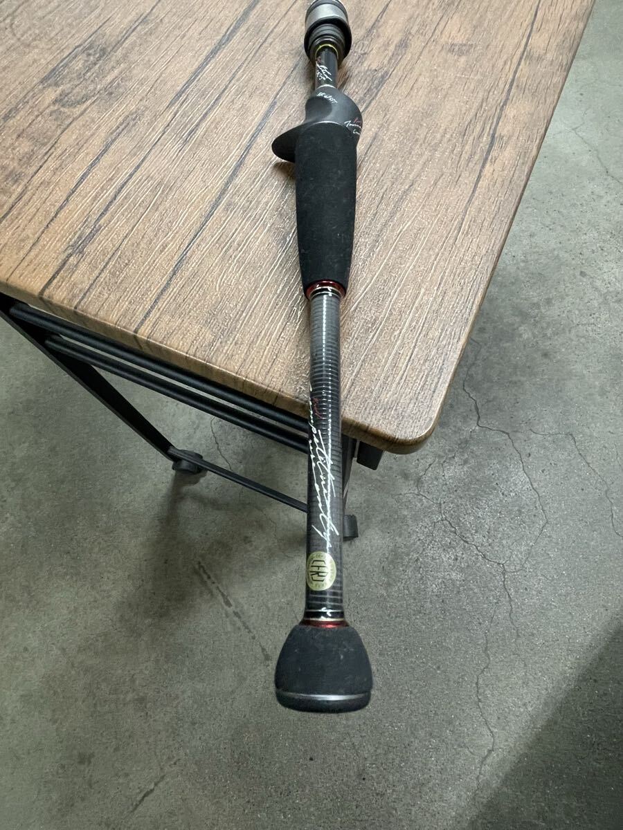 UFM Ueda PRO4EX SK-68SST 2012LTD последний модель шейкер спираль гид 