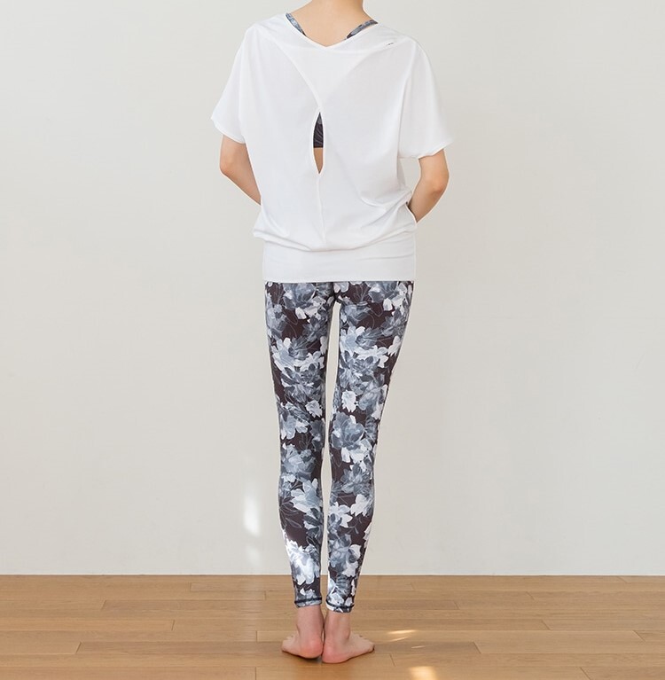 3点セット SUKALA プルオーバー付きトリプルセットアップ プルオーバー ブラトップ レギンス ブラック Ｍサイズ LAVA Lapre_画像3