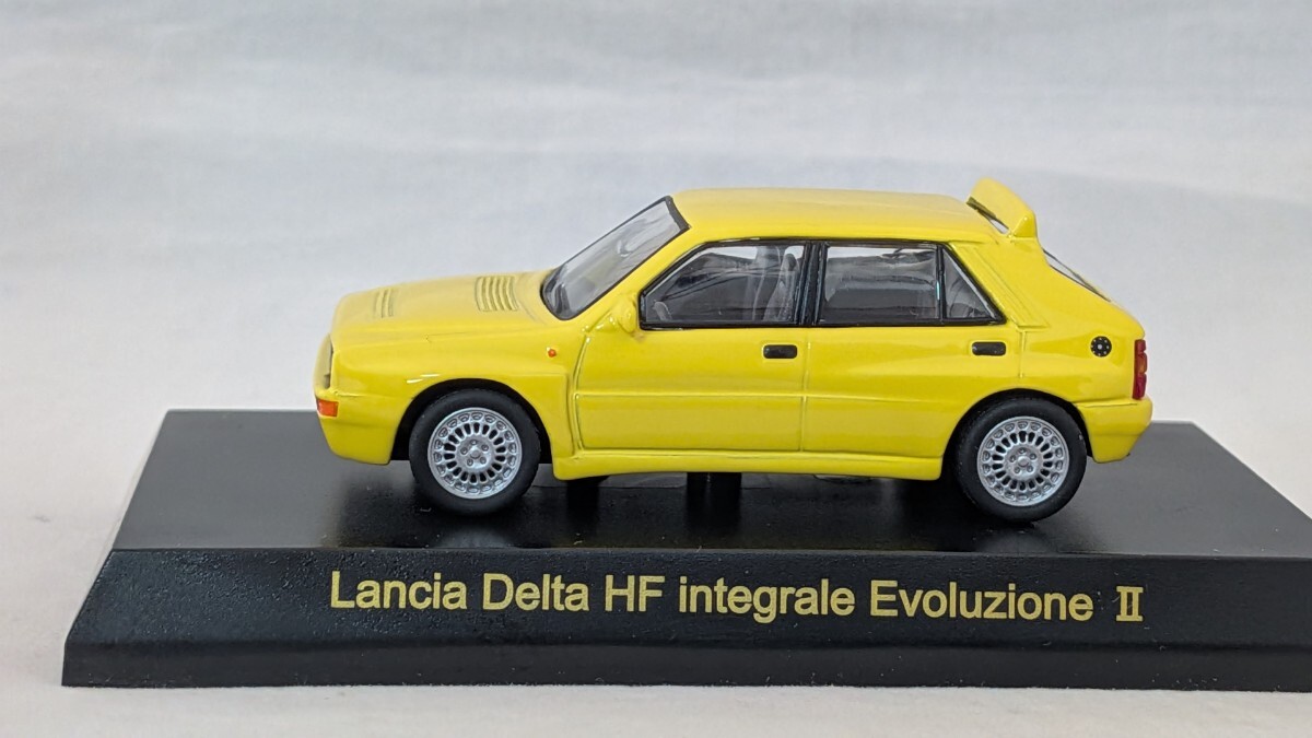京商 1/64 ランチャ デルタ インテグラ−レ エボルツィオーネ Ⅱ イエロー_画像4