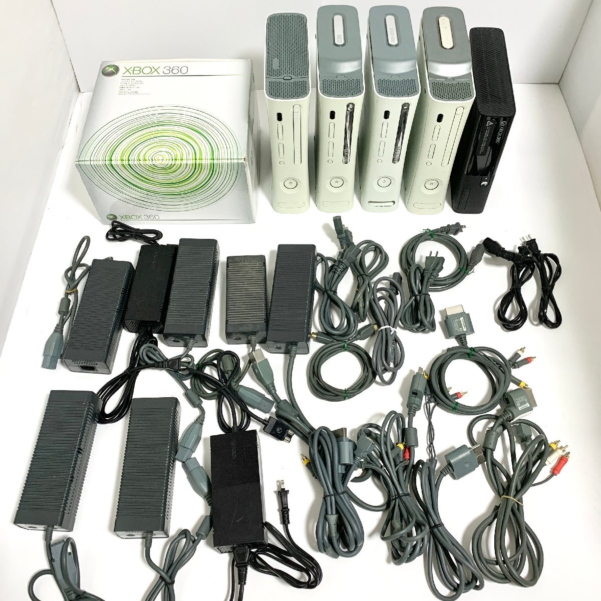XBOX 360 本体 6台 まとめ 動作未確認 ジャンク Microsoft console 付属ケーブル・電源ケーブル_画像1