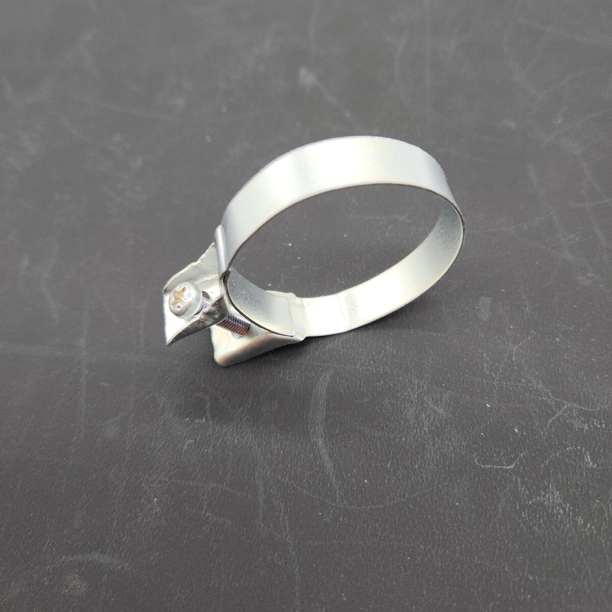 バントエアークリーナーコネクティングチューブホンダ純正新品未使用送料込みの価格、即納いたします。_画像3